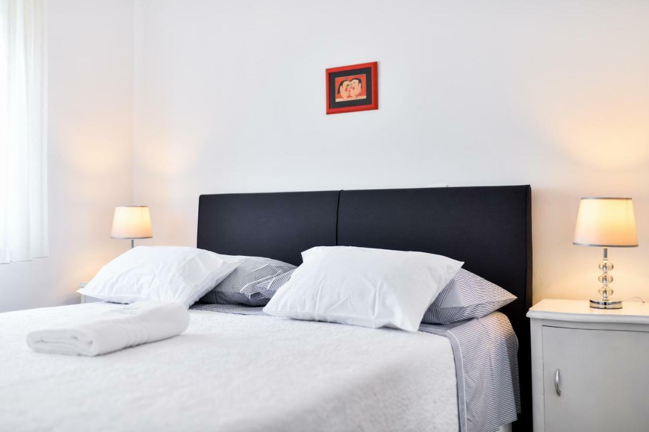 Apartments Martom Seline Exterior foto